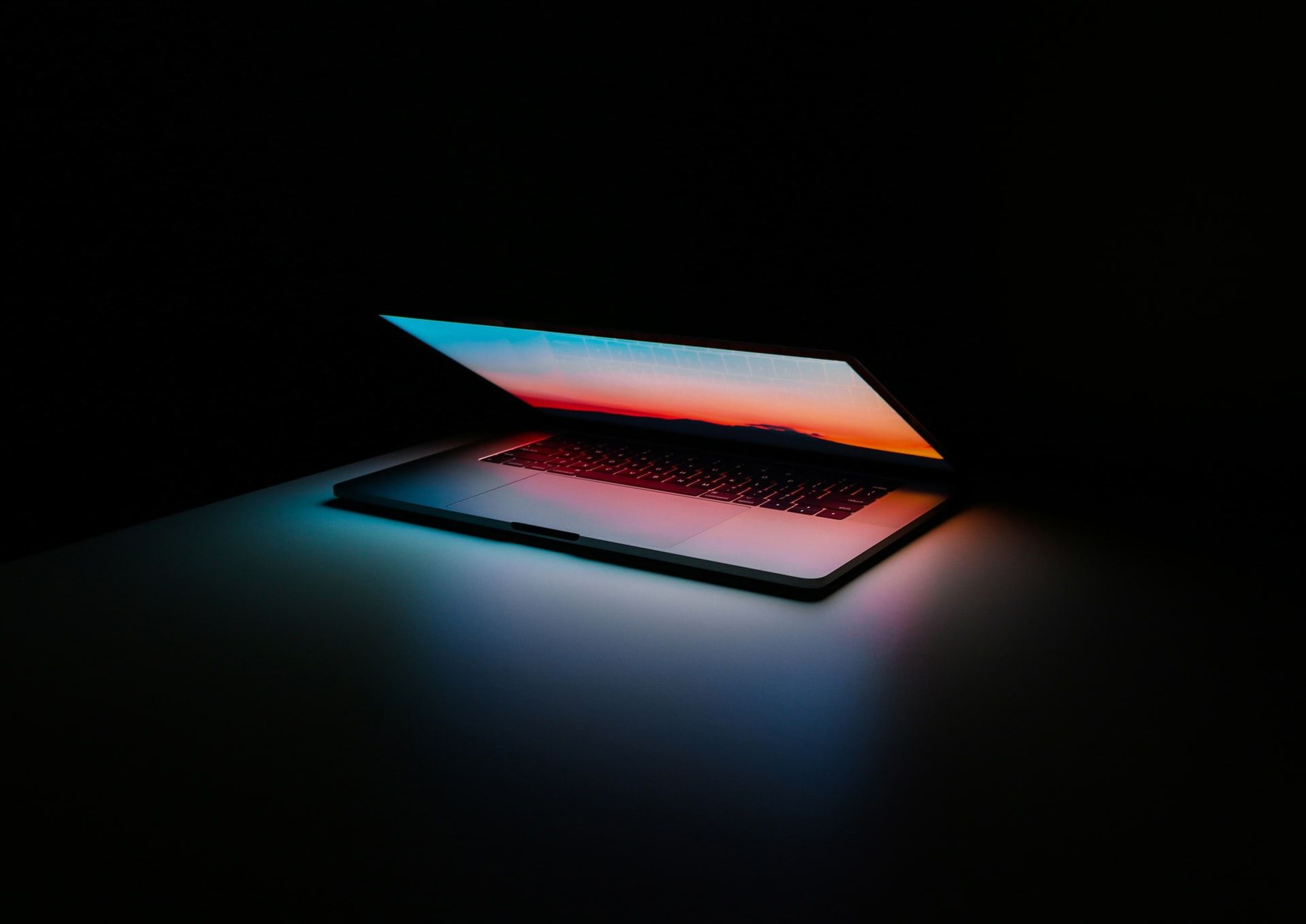 Illustration : Reconversion dans le domaine du Web : vous y pensez ?